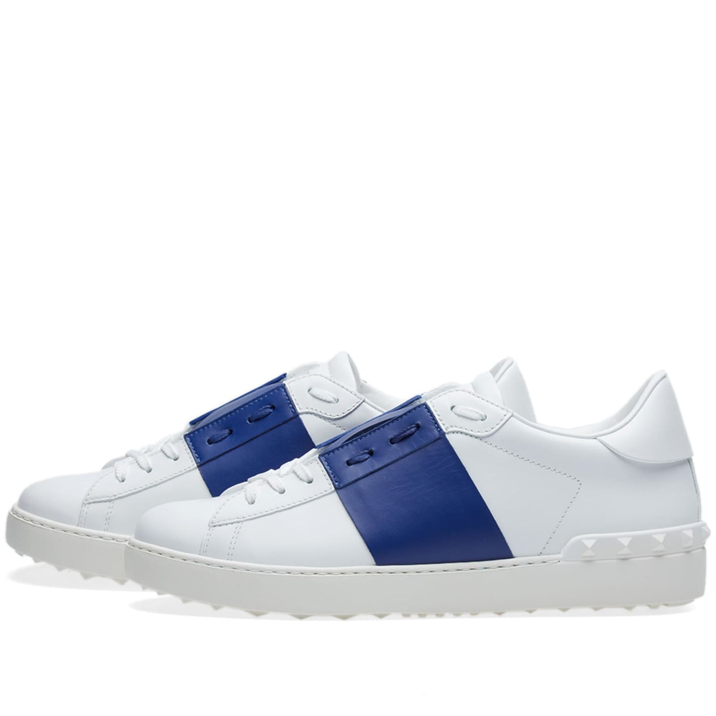 Valentino open