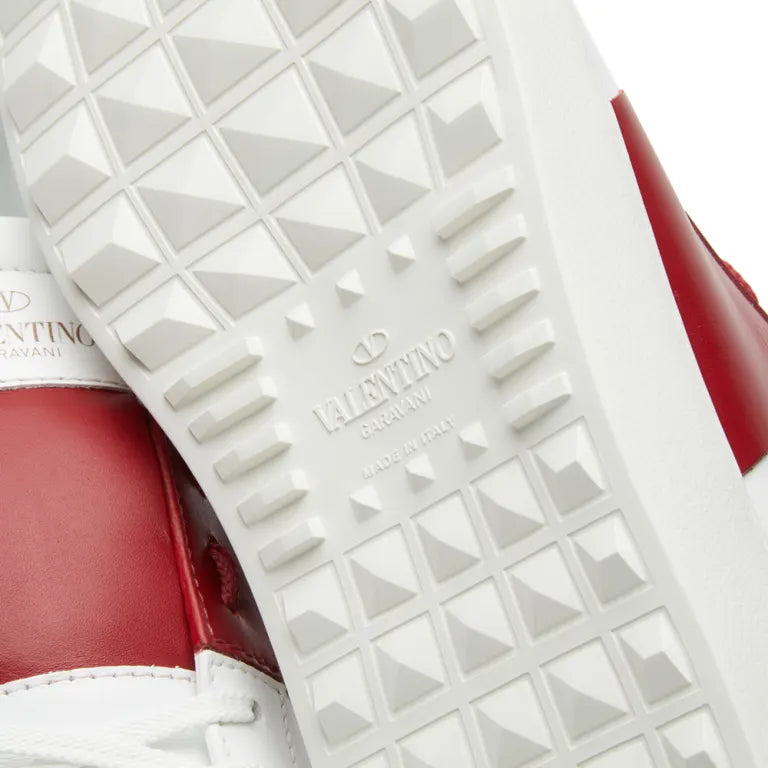 Valentino open