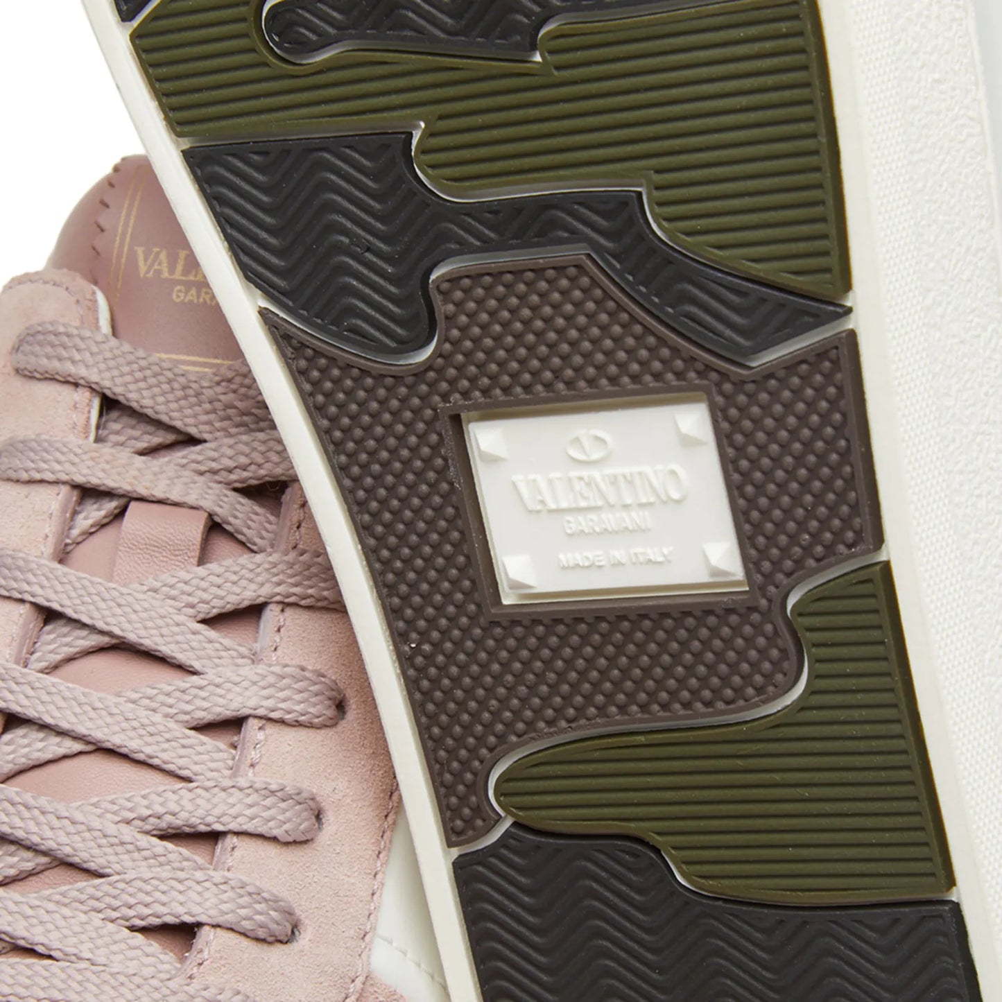 Valentino flycrew