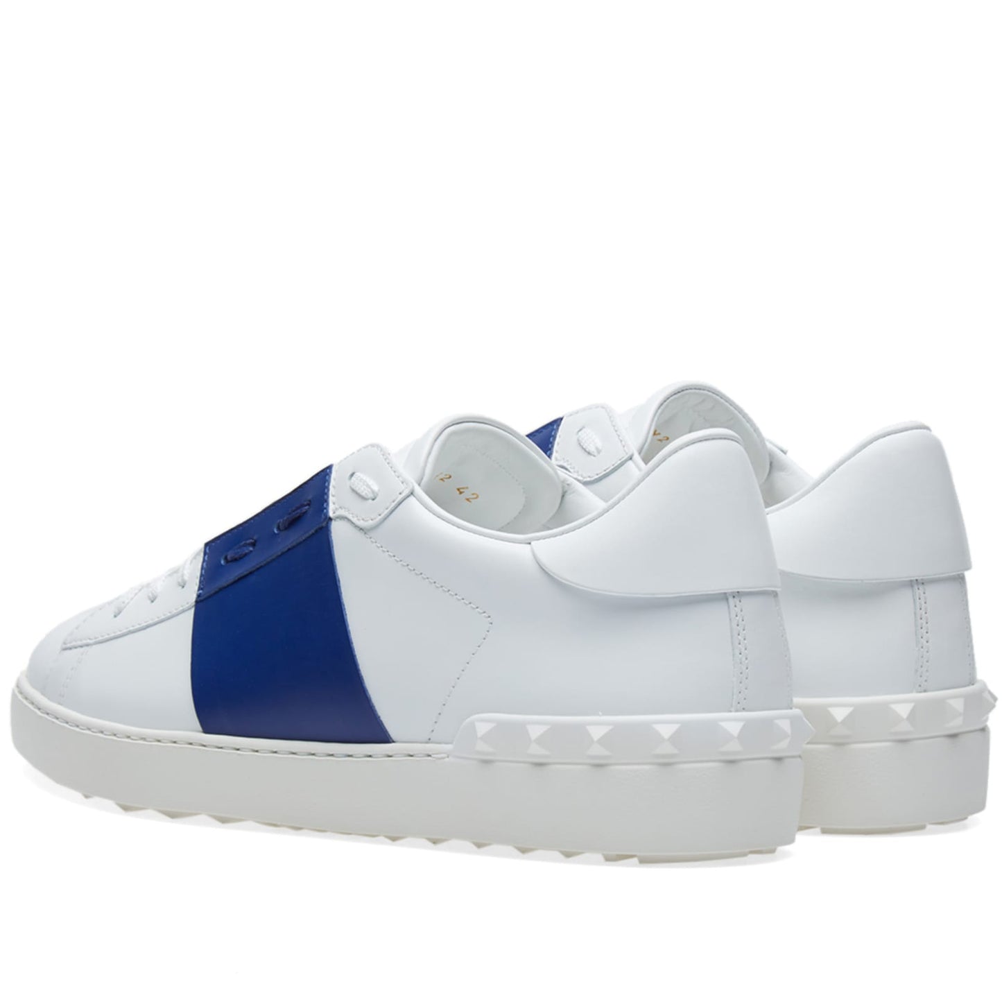 Valentino open